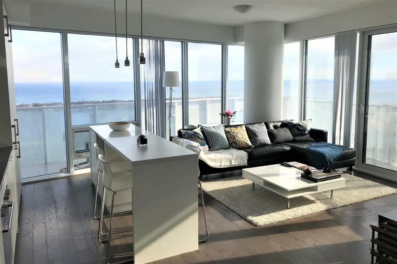 Apartment Presidential Suite Heart Of Downtown With Stunning View Toronto Canada
