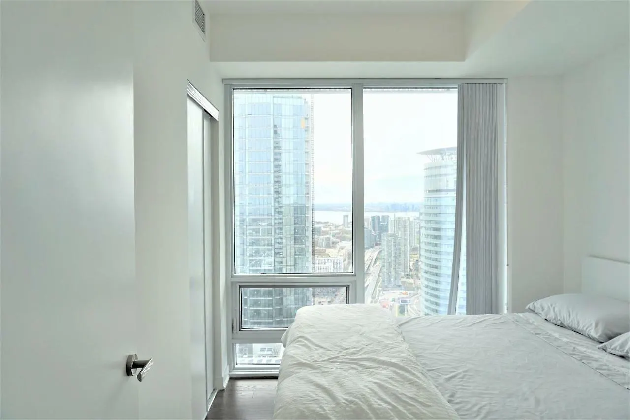 Presidential Suite Heart Of Downtown With Stunning View Toronto