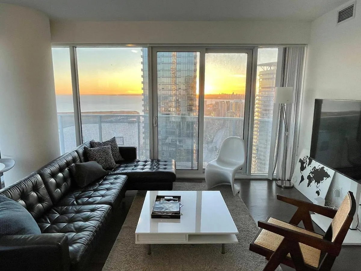 Presidential Suite Heart Of Downtown With Stunning View Toronto Kanada